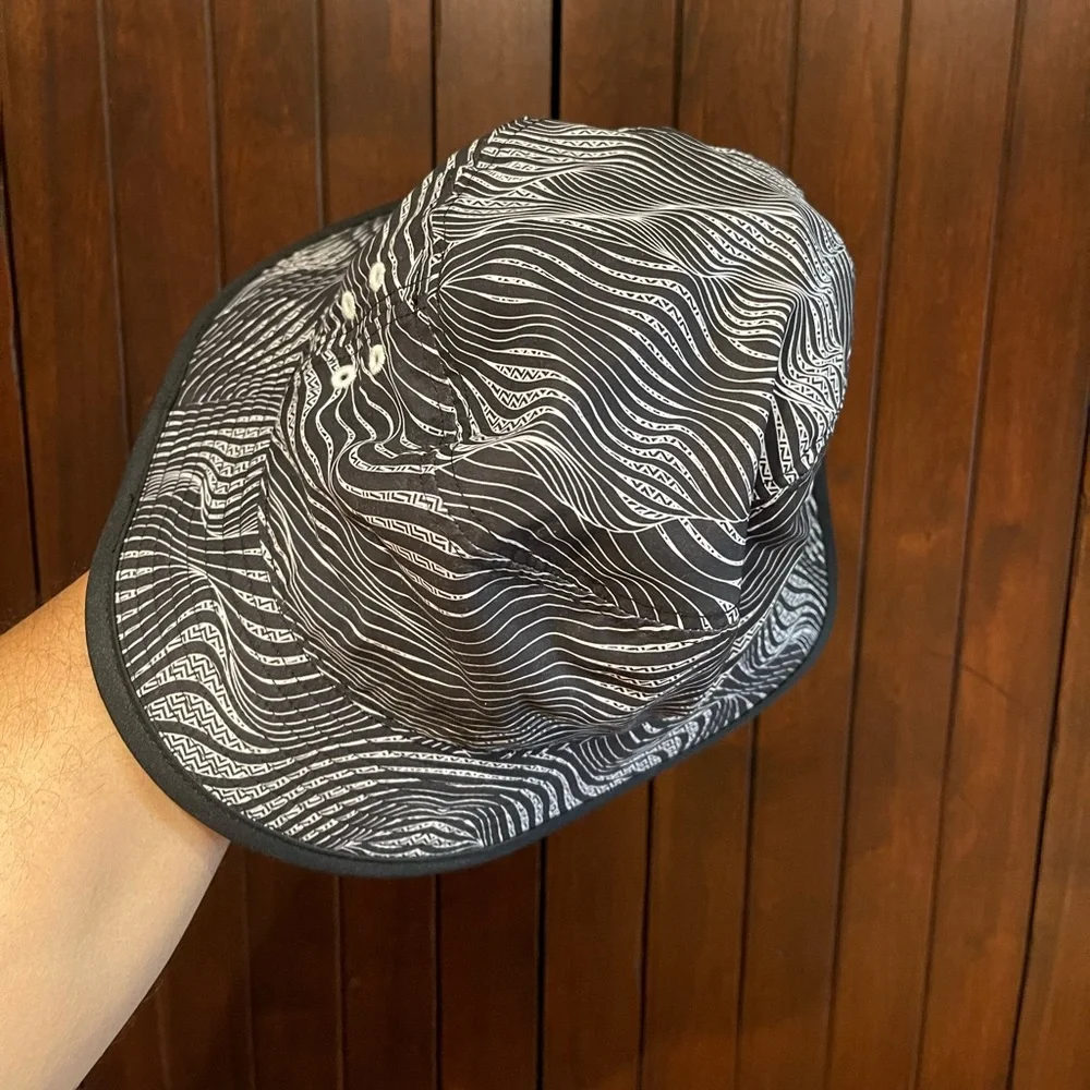 Bucket hat - Picture 8 of 8
